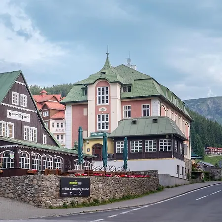 Horec 3* Pec pod Sněžkou