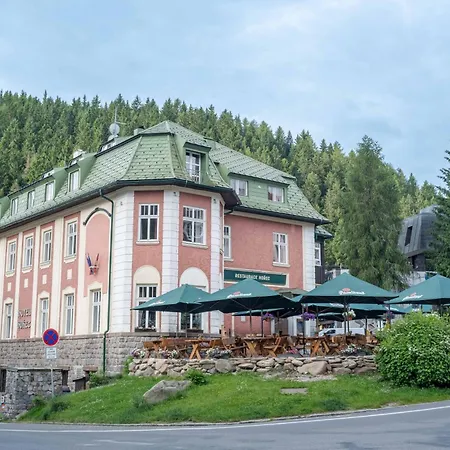 Horec Otel